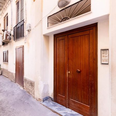 Talia - Central And Elegant Suites In The Heart Of Παλέρμο Εξωτερικό φωτογραφία