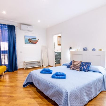 Talia - Central And Elegant Suites In The Heart Of Παλέρμο Εξωτερικό φωτογραφία
