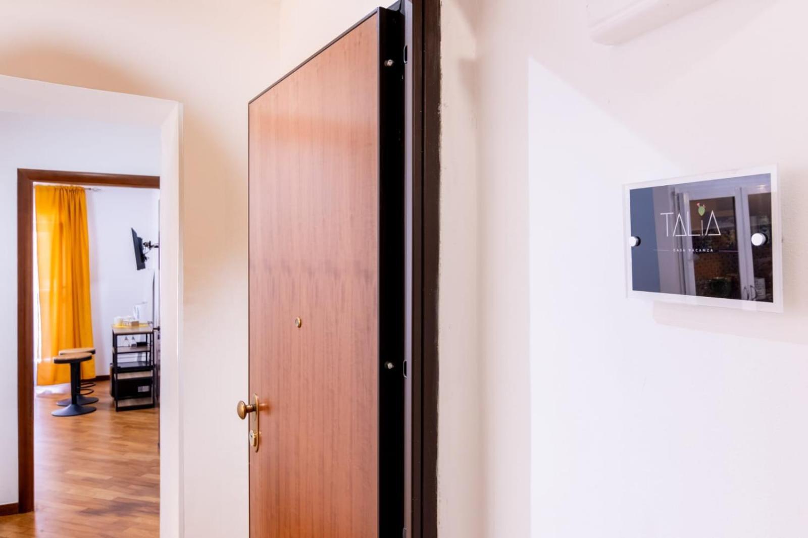 Talia - Central And Elegant Suites In The Heart Of Παλέρμο Εξωτερικό φωτογραφία