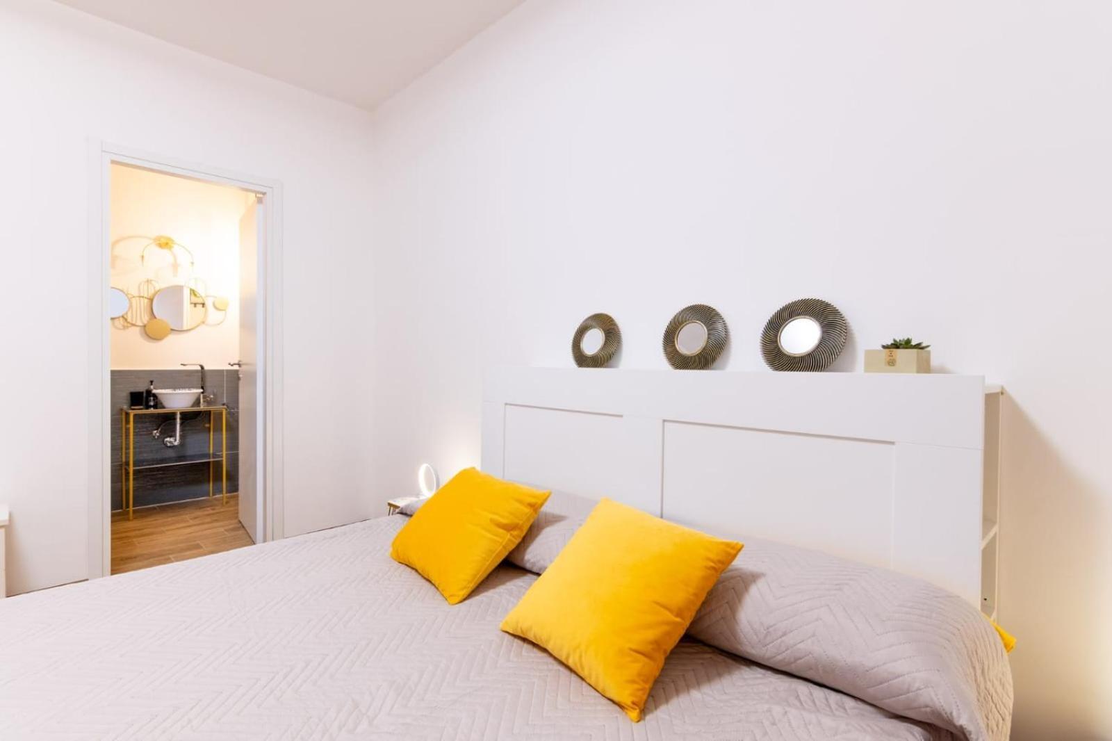 Talia - Central And Elegant Suites In The Heart Of Παλέρμο Εξωτερικό φωτογραφία
